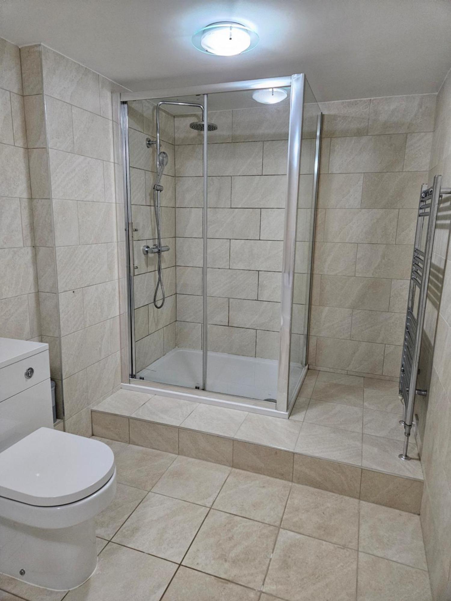 Lister Park Bradford 2Bed Detached Cottage House Parking Cinema Screen Games Room 외부 사진